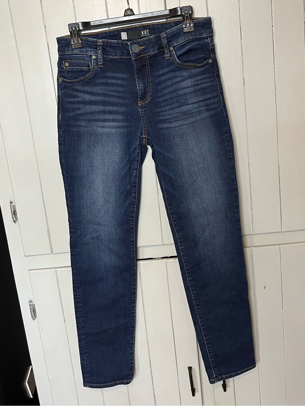 Kut from the Kloth Catherine Boyfriend Dark Blue Skinny Jeans Size 2